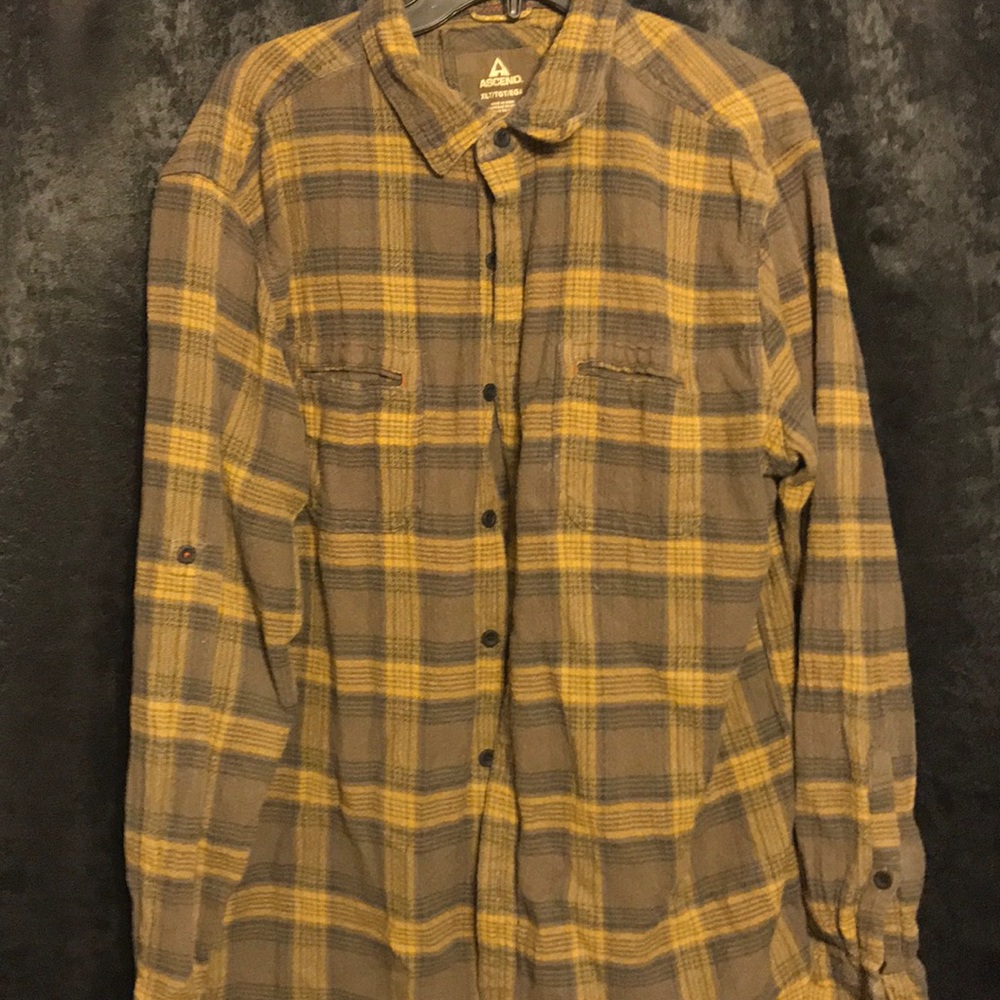Ascend long sleeve flannel